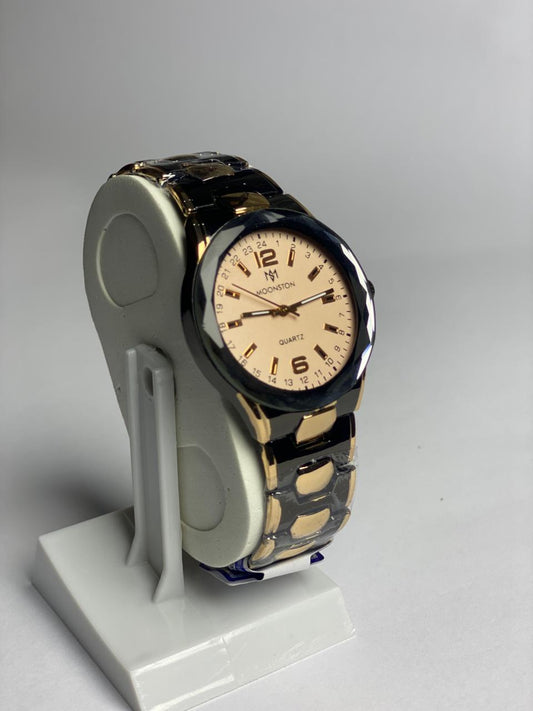 MOONSTON Luxury Rose Gold Diamond-Cut Watch